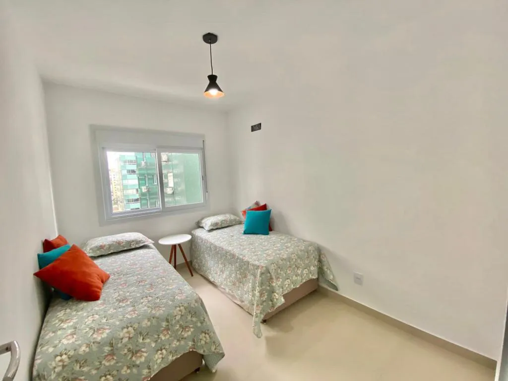 Imagem Apartamento 2 Dormitórios - Bairro Navegantes