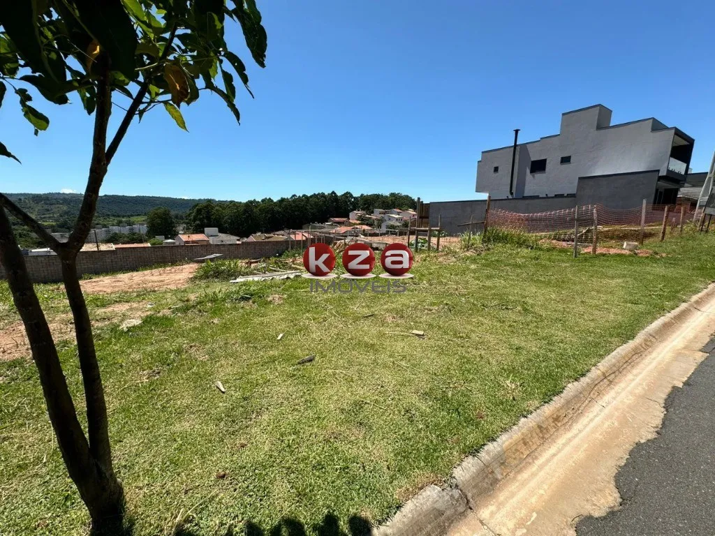 Imagem Terreno a venda no Condomínio Bosque da Mata em Valinhos-SP: 301m² para sua Casa dos Sonhos!
