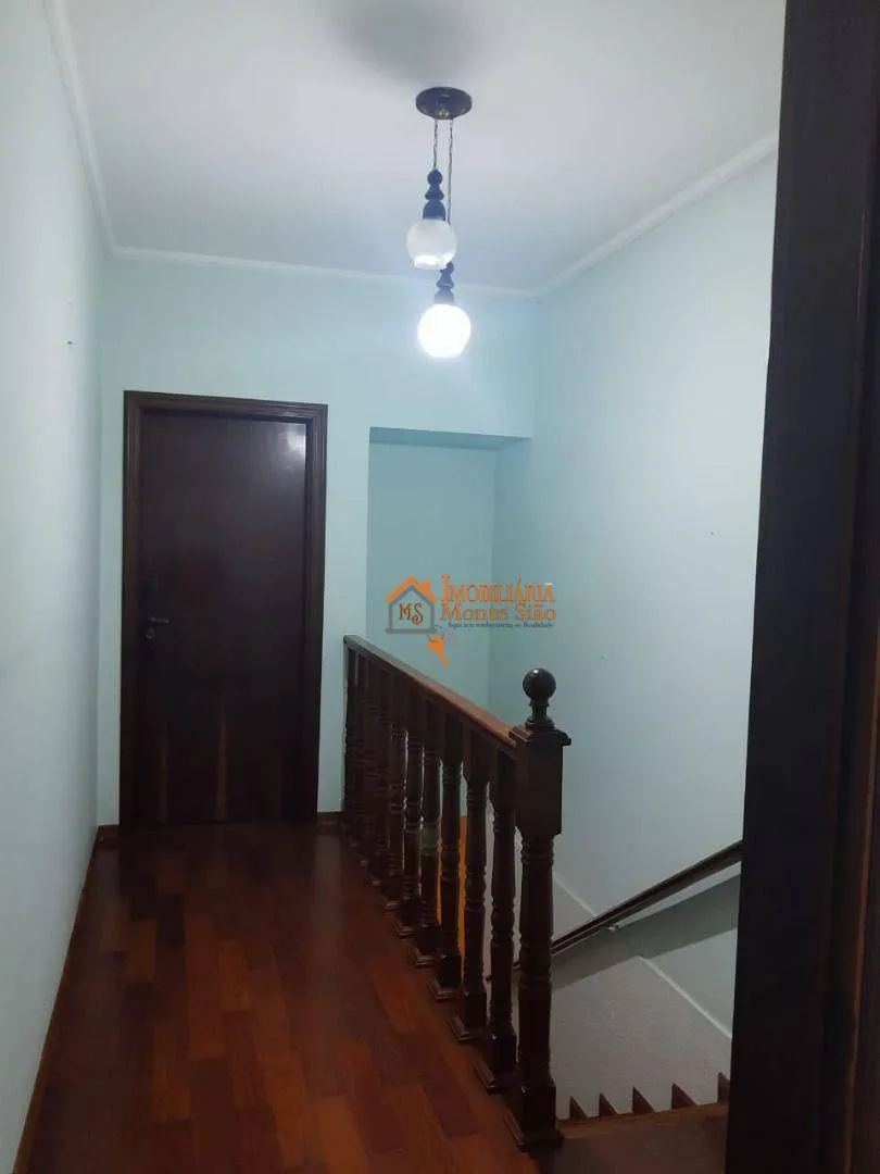 Imagem Sobrado com 3 dormitórios à venda por R$ 649.000,00 - Vila Carmela I - Guarulhos/SP