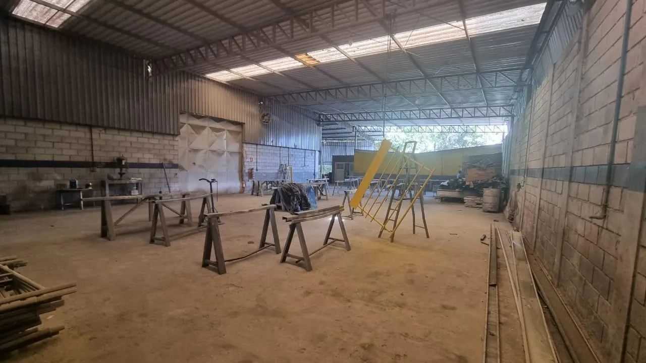 Imagem Barracão de 1498,40m² no Éden - Sorocaba