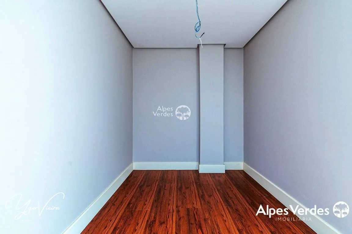 Imagem Vende-se apartamento por R$ 3.496.975,00 - Centro - Canela/RS
