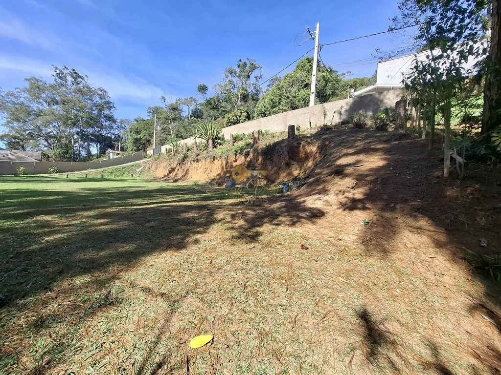 Foto do imóvel Terreno para Venda em Teresópolis / RJ em Rua Teresa Cristina