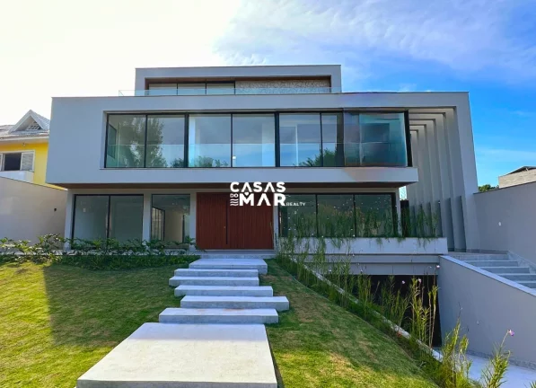 Imagem Luxuosa mansão na Barra da Tijúca, Rio de Janeiro - RJ: 6 suítes, 3 salas, 10 banheiros, 5 vagas de garagem, 1.020m².