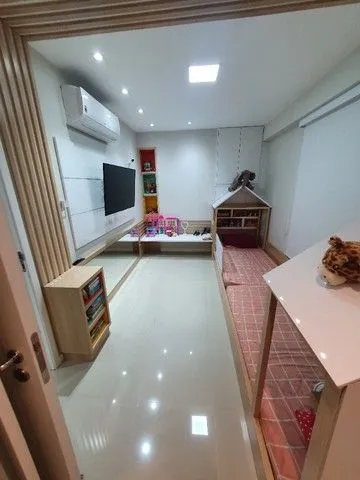 Imagem Cobertura duplex no Union Square Home, 225 m² e 4 quartos