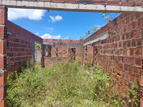 Imagem Casa Inacabada com 3 quartos, localizada em Nova Cruz, Igarassu - Pernambuco.