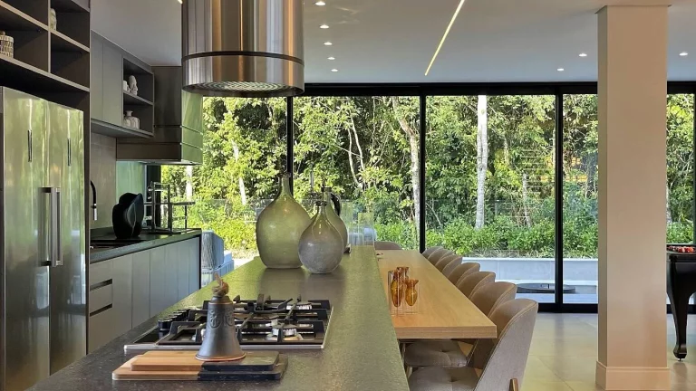 Imagem Casa Exclusiva à Venda no Módulo 11- Riviera de São Lourenço