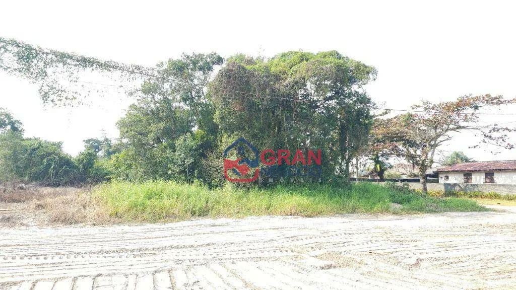 Imagem Ótimo terreno de esquina à venda em Guaratuba