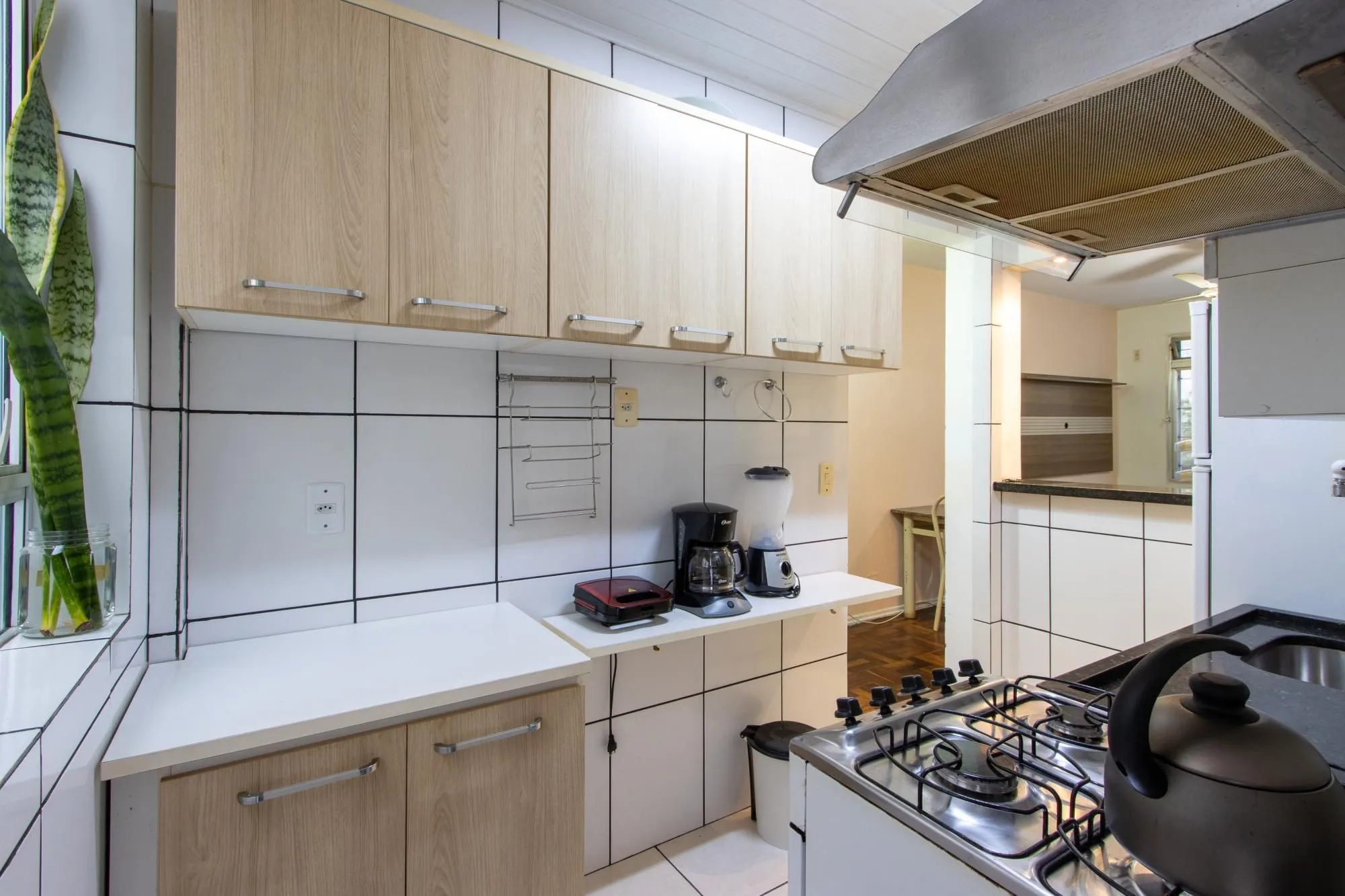 Imagem Apartamento térreo com pátio privativo no coração do Menino Deus, 2 dormitórios.