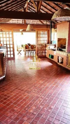 Imagem Sítio com 42000 m2, 06 suites, Piscina, Lago, Adega, Báia, Casa caseiro