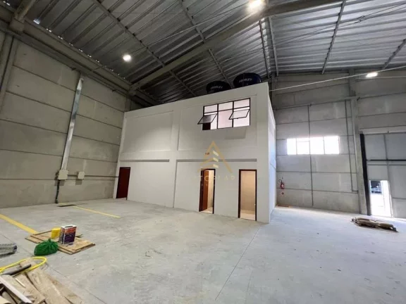 Imagem Galpão à venda, 750 m² por R$ 4.600.000,00 - Alto Perequê - Porto Belo/SC