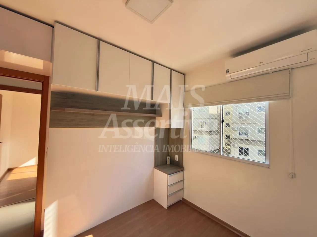 Imagem Apartamento semi mobiliado para venda no Saint Germain - 3º andar