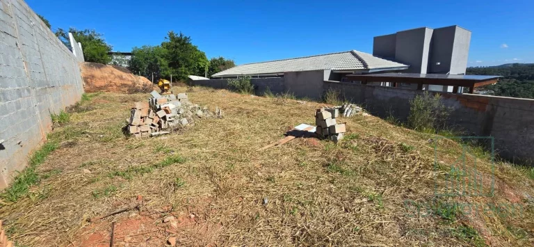 Imagem Terreno de 500m² com Projeto Aprovado – Parque Bela Vista – Terra Preta