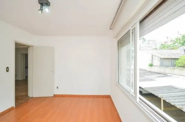 Imagem Apartamento com 2 quartos e 90m² à venda em Cristal, Porto Alegre/RS .