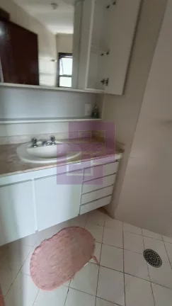 Imagem Apartamentos / Padrão na cidade de Guarujá