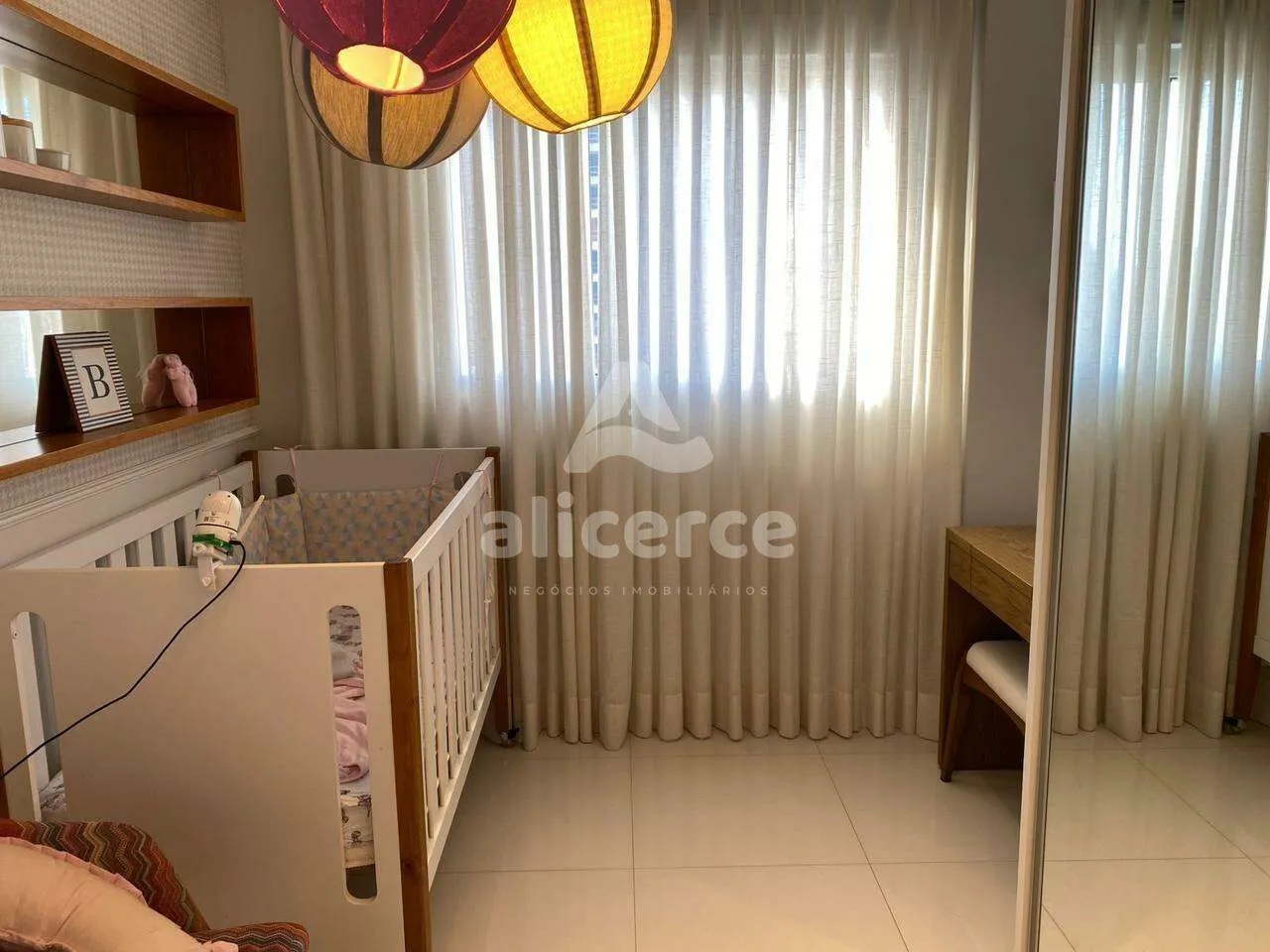 Imagem Porteira Fechada!!! Apartamento à venda com 3 quartos 1 suíte, vista mar em Nossa Senhora do Rosário São José