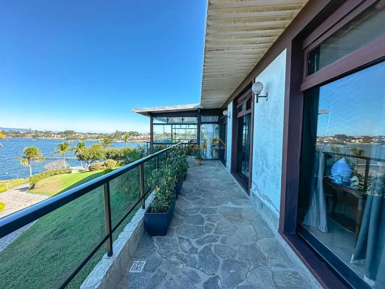Imagem Casa para Venda em Cabo Frio / RJ no bairro Praia do Siqueira