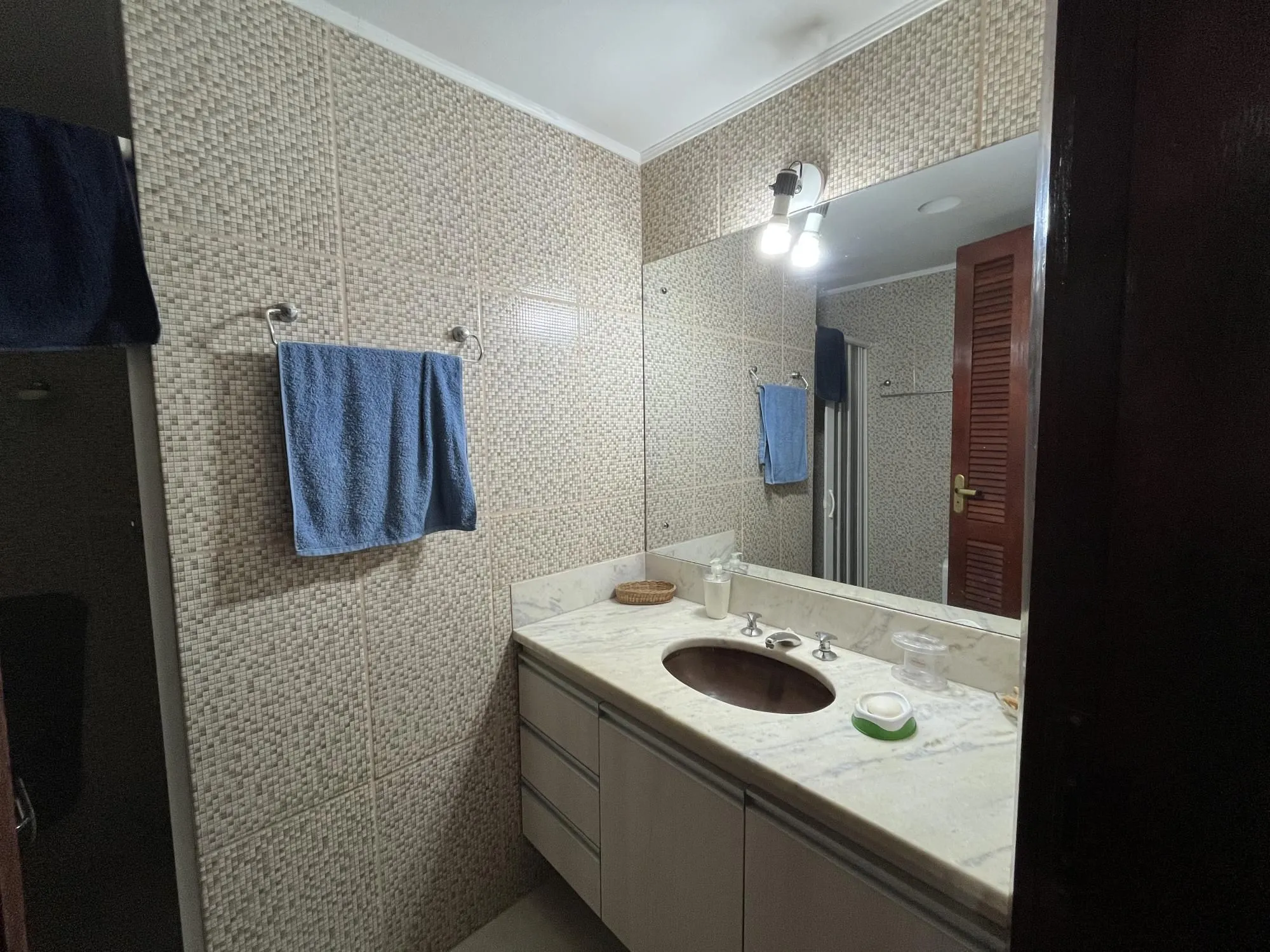 Imagem Apartamento de dois quartos com suíte no bairro Menino Deus em Porto Alegre