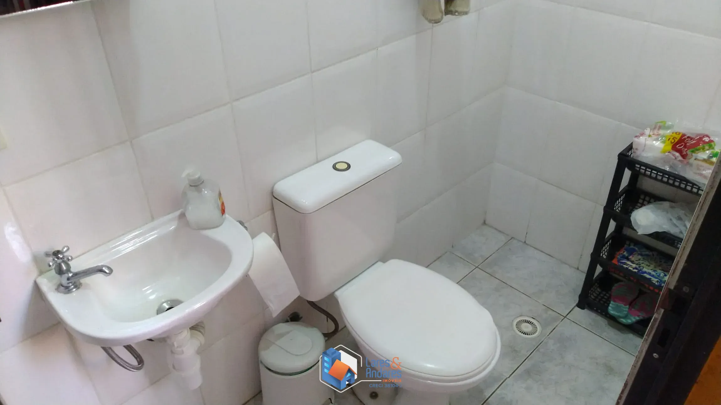 Imagem Sobrado à venda, com 360m de terreno na Casa Verde, com 4 dorm. 1 suíte, 2 salas, amplo terraço com salão de festas e 4 vgs de garagem. Oportunidade!