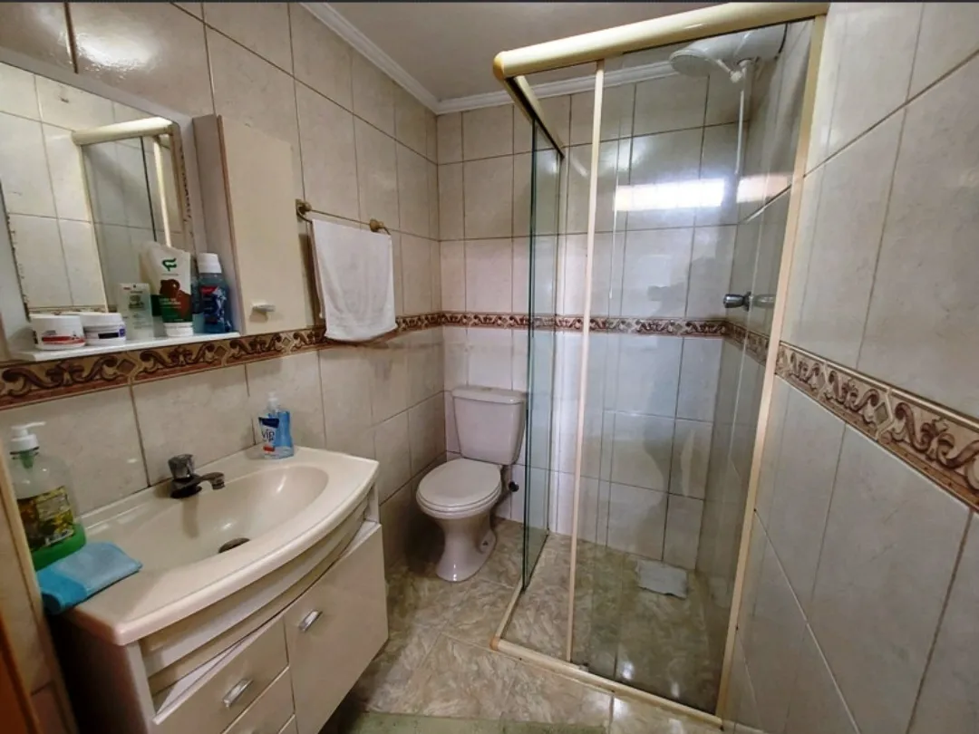 Imagem VENDO DUAS CASAS NO BAIRRO VILA INGLESA!