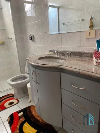 Imagem Apartamento ensolarado (permuta), 03 quartos c/suíte, 02 vagas, Semi mobiliado no Ahú em Curitiba PR