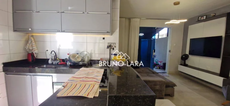 Imagem Casa disponível para venda no Bairro Jardim das Alterosas 1ª seção - Betim/MG