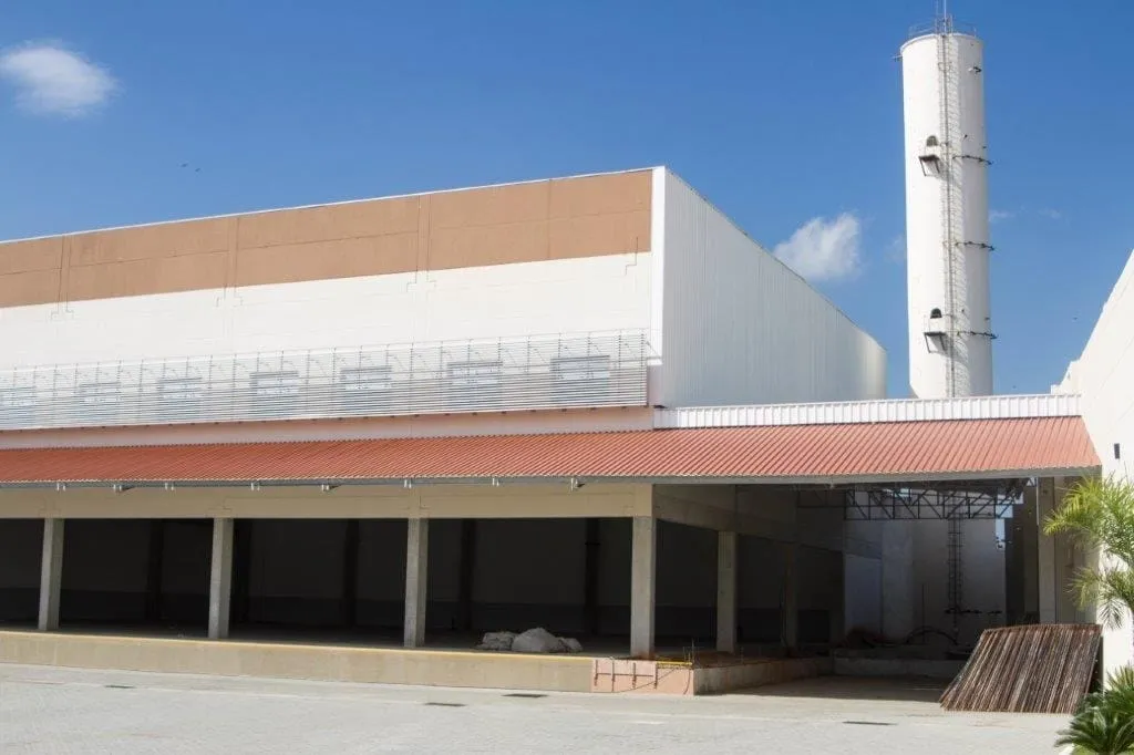 Imagem Excelente Imóvel Comercial em Cruzeiro com Galpões a Partir de 600m², Escritórios e Estacionamento para 270 Vagas, Ideal para Indústria, Comércio ou E