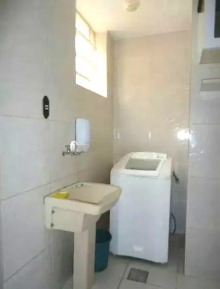 Imagem Apartamento no bairro Medianeira de 3 dormitórios DESOCUPADO