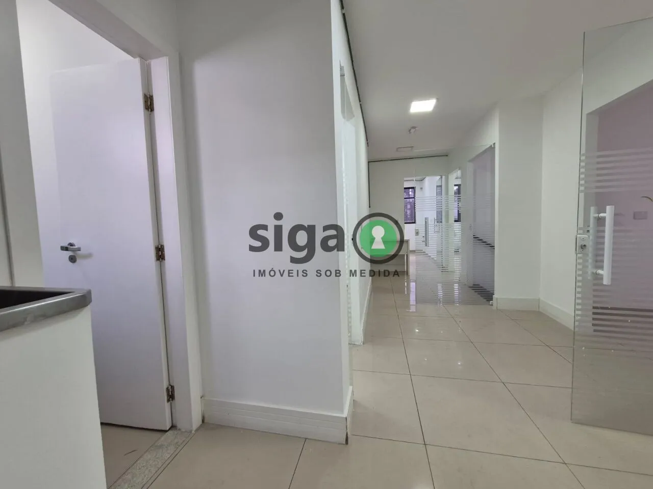 Imagem ALUGA SE CLÍNICA 190 METROS, PRONTA PARA USO NA VILA NOVA CONCEIÇÃO