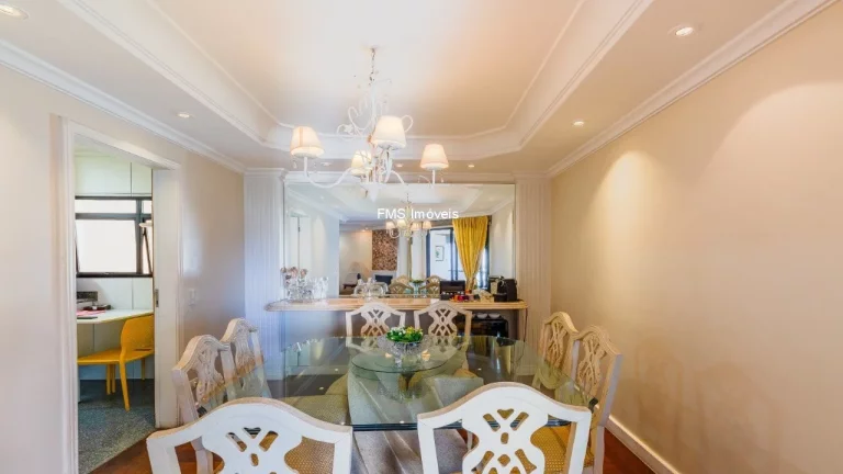 Imagem Apartamento à venda em Pinheiros: 3 quartos, 3 suítes, 1 sala, 4 banheiros, 2 vagas e 160m²
