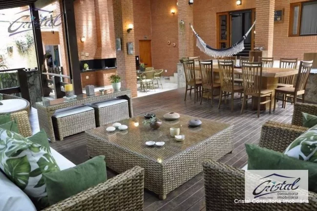 Imagem Casa com 4 dormitórios à venda, 540 m² por R$ 1.950.000,00 - Altos de São Fernando - Jandira/SP