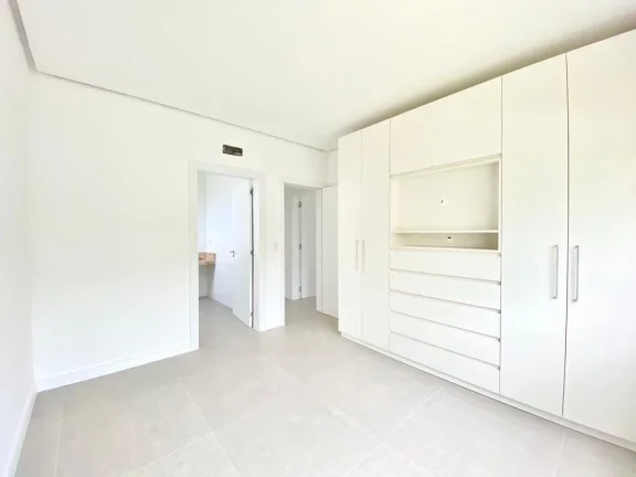 Imagem Casa em Condominio 3 Dormitórios - Bairro Dubai