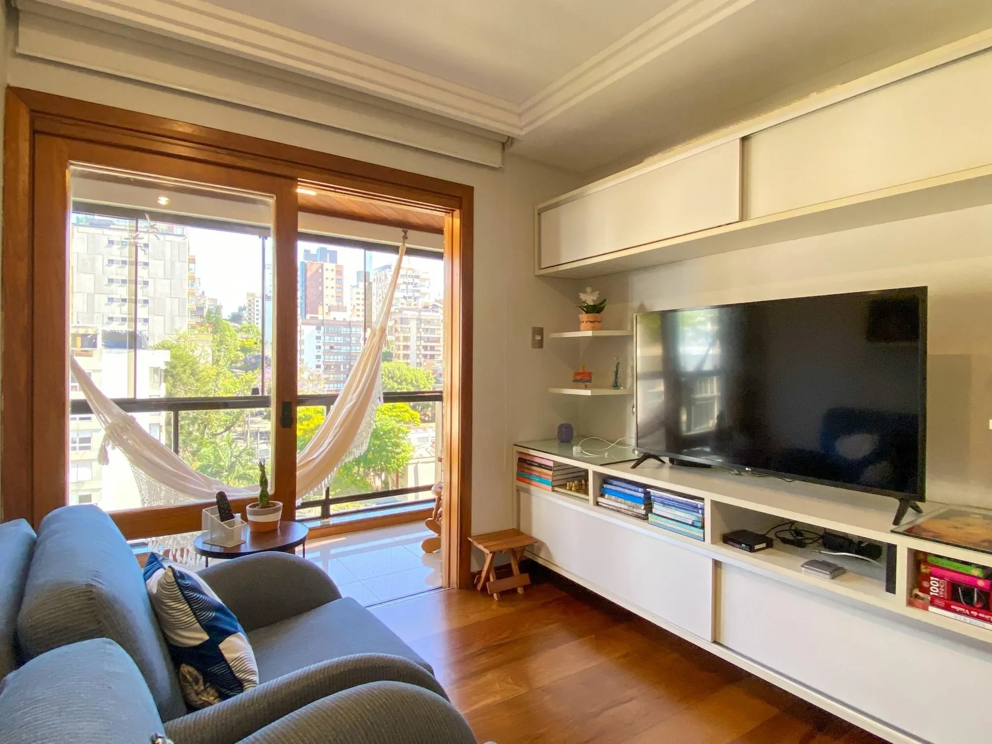 Imagem Apartamento 3 dormitório, 2 vagas e depósito a poucos metros do Parcão