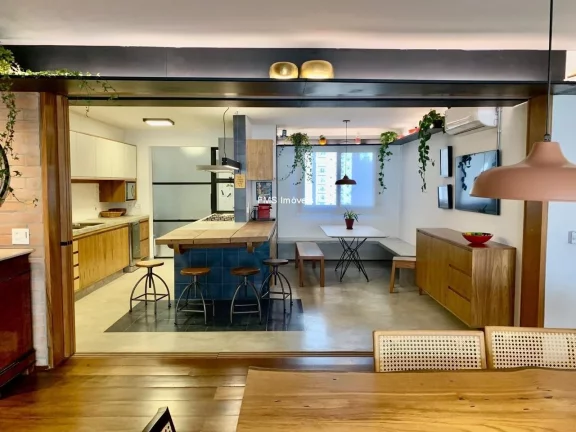 Imagem Apartamento para locação no Itaim Bibi, com 4 quartos sendo 2 suítes, 4 banheiros, 2 vagas.
