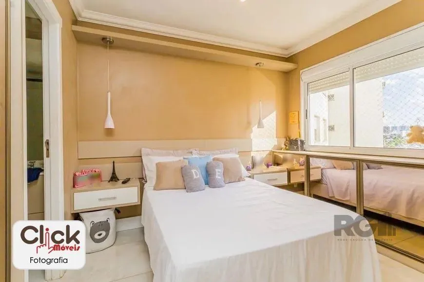 Imagem Apartamento 3 dormitórios, sendo 1 suíte, 66 m² de área privativa e 1 vaga(s) de garagem. Localizado na Rua/Av. Dom Claudio Jose Goncalves Ponce De Leao, no bairro Vila Ipiranga em Porto Alegre.