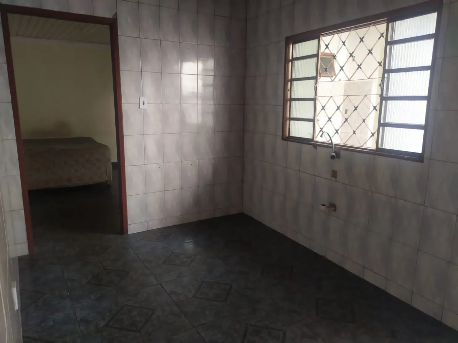 Imagem Casa à venda 2 Quartos, 1 Vaga, 100M², Alto São Pedro, Taubaté - SP