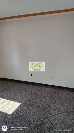 Imagem Magnífica Casa à Venda em Campinas-SP, Jardim São Gonçalo: 3 Quartos, 1 Suíte, 6 Vagas de Garagem, 230m² Área.