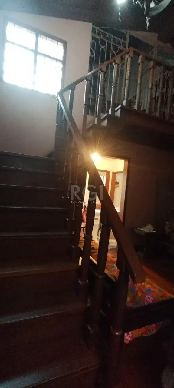 Imagem Casa de 4 dormitórios no bairro Parque Santa Fé