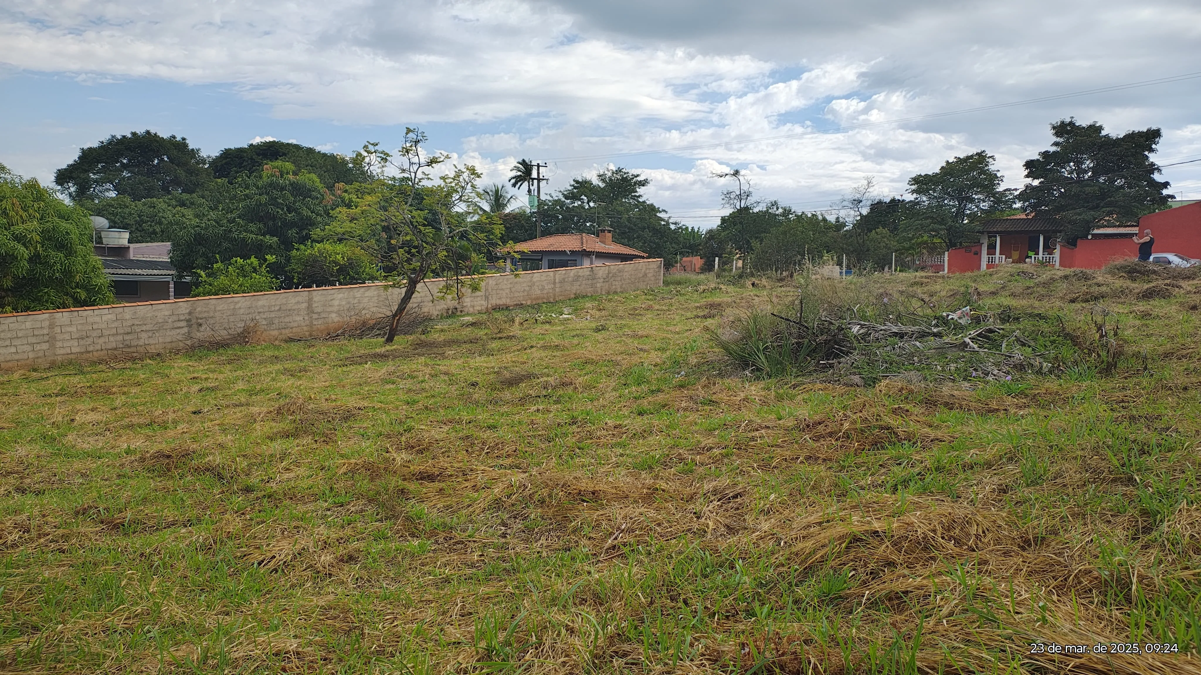 Imagem Terreno para Chácara no Condomínio Arco Íris ? Plano, de Esquina e Ótima Localização