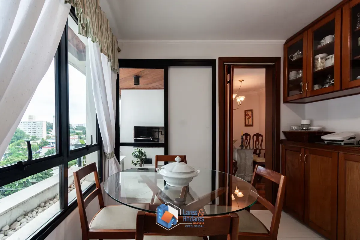 Imagem Apartamento para venda em Moema com 4 quartos, sendo 3 suítes, 164m²