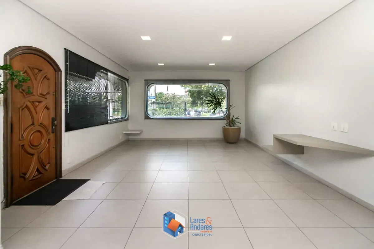 Imagem Casa comercial para venda em Paraíso, 181m²