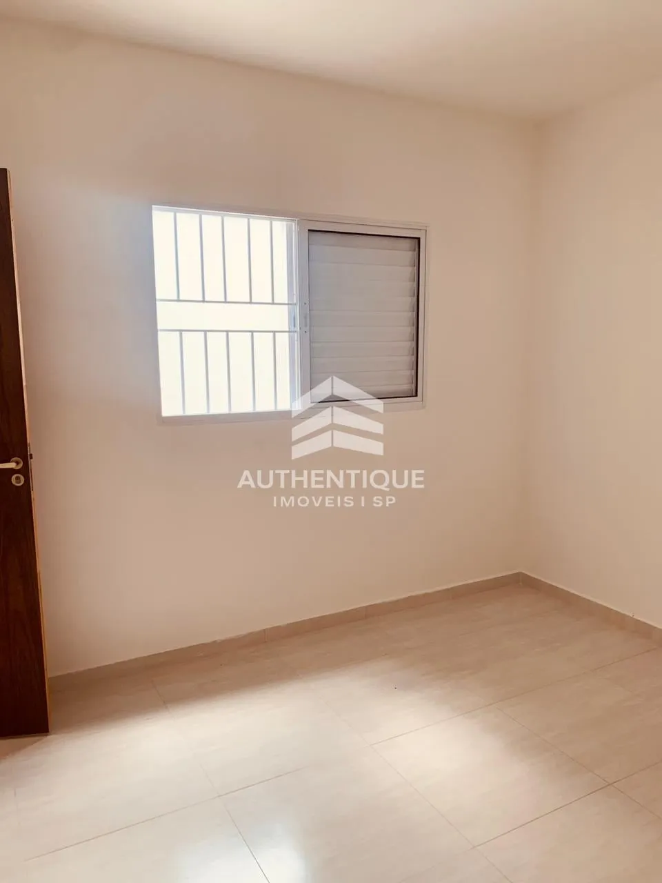 Imagem Casa à venda no bairro Jardim São Bernardino - Suzano/SP
