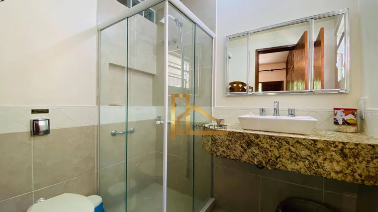 Imagem Casa linear com 3 dormitórios 2 suítes à venda, 284 m² Com lazer privativo - Albuquerque - Teresópolis/RJ