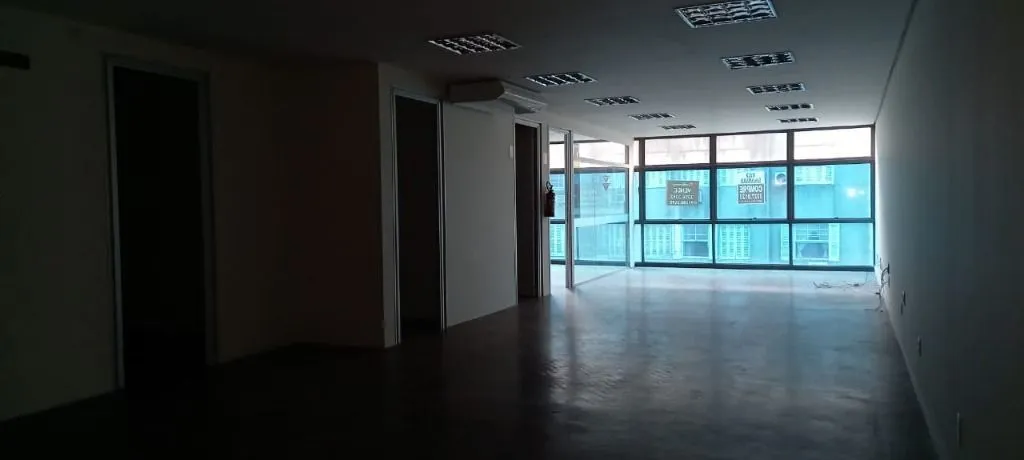 Imagem Andar Corporativo para venda com 234 m² - Centro Histórico - Porto Alegre/RS