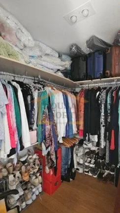 Imagem Apartamento com 160 m² de área privativa, possui 3 dormitórios, sendo 3 suítes com armários e v...