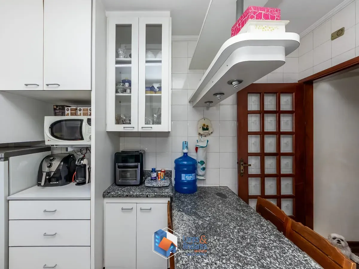 Imagem Casa para venda em Vila Marari com 3 quartos, sendo 2 suítes, 180m²