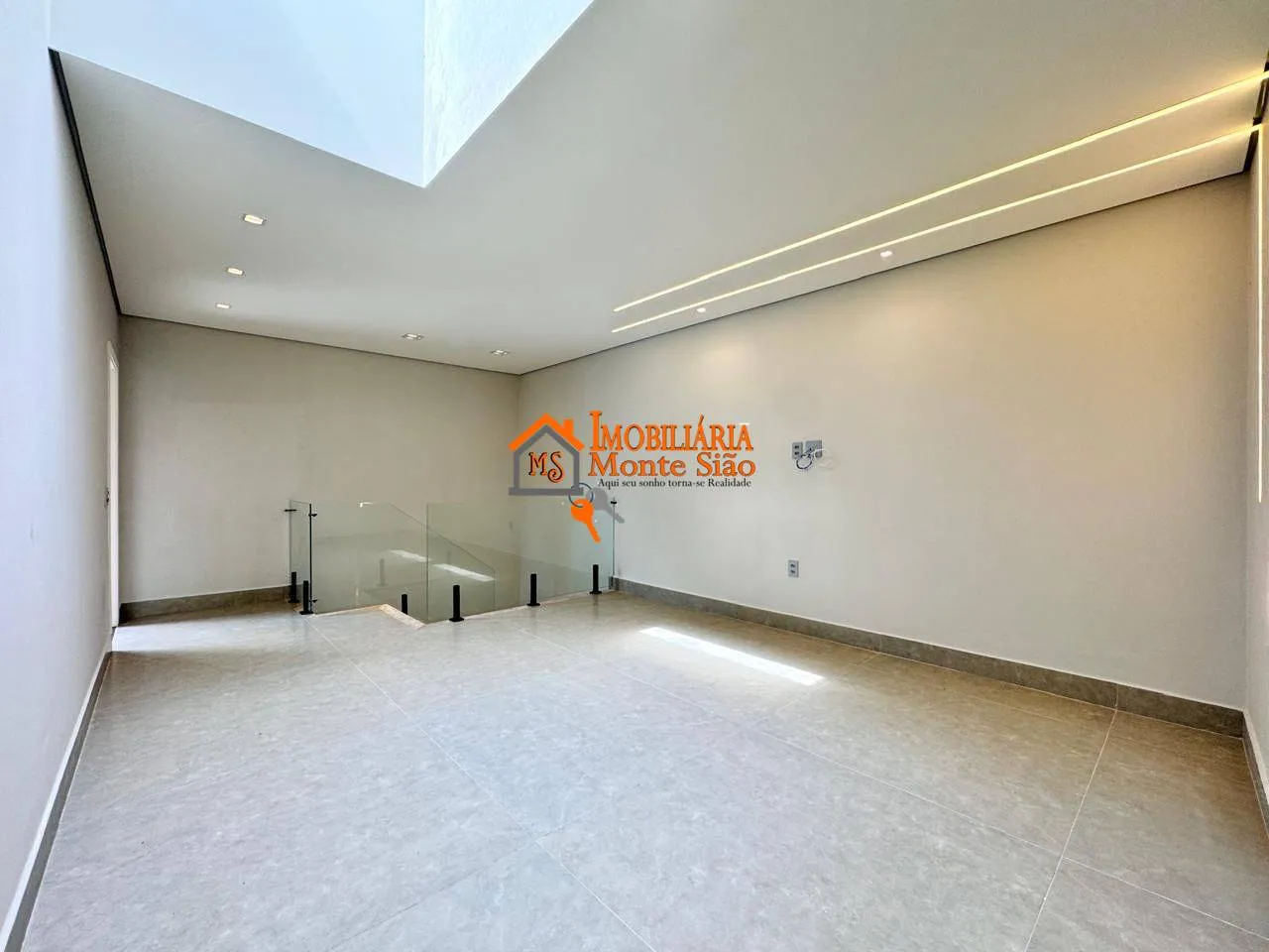 Imagem Sobrado com 4 dormitórios à venda, 380 m² por R$ 3.990.000 - Cidade Parquelandia - Mogi das Cruzes/SP