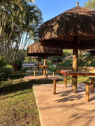 Imagem Sítio com 2 dormitórios à venda, 3500 m² por R$ 2.200.000,00 - Copaco - Arujá/SP