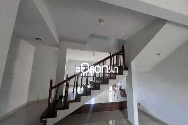 Imagem Sobrado à venda, 246 m² por R$ 1.780.000,00 - Jardim América - Goiânia/GO