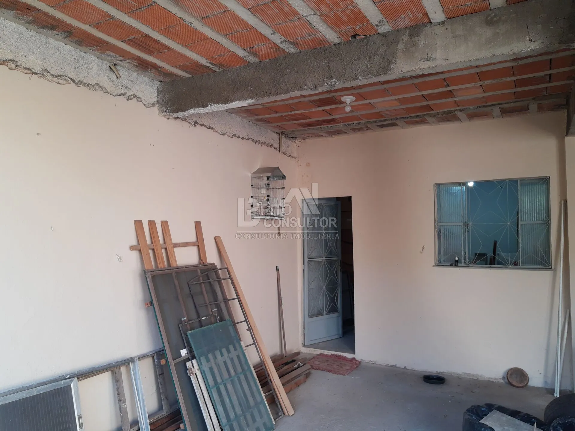 Imagem Vendo Casa Sobrado com 2 Dormitorios, 165 m² em Alcântara, São Gonçalo/RJ