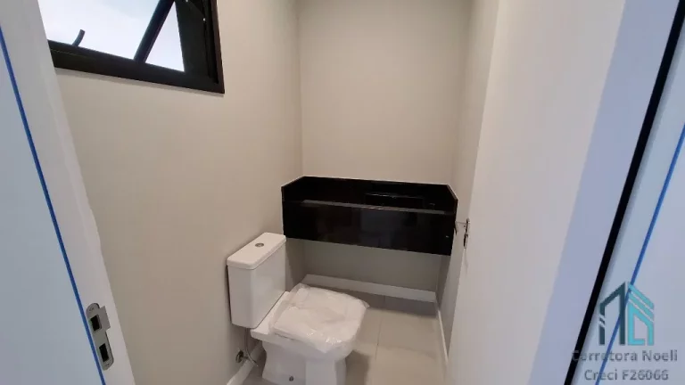 Imagem Casa nova em Condomínio, 04 quartos sendo 02 suítes, terraço, no Boa Vista em Curitiba PR